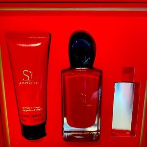 Giorgio Armani Si Passione